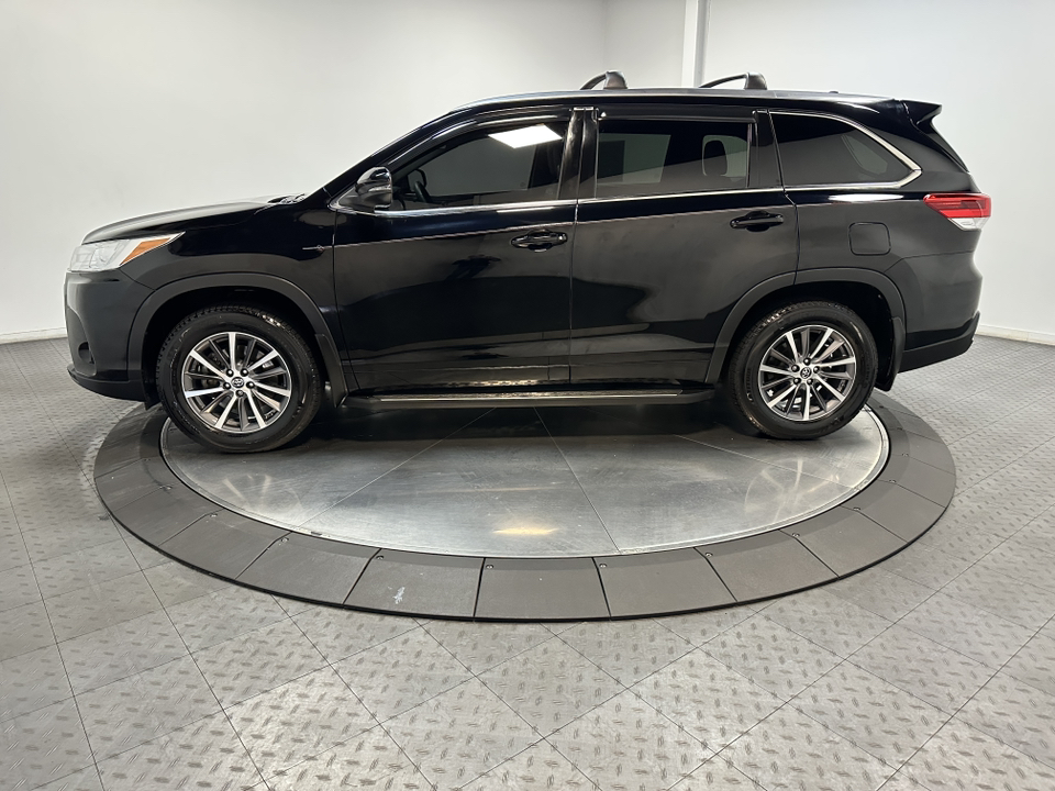 2018 Toyota Highlander XLE 8