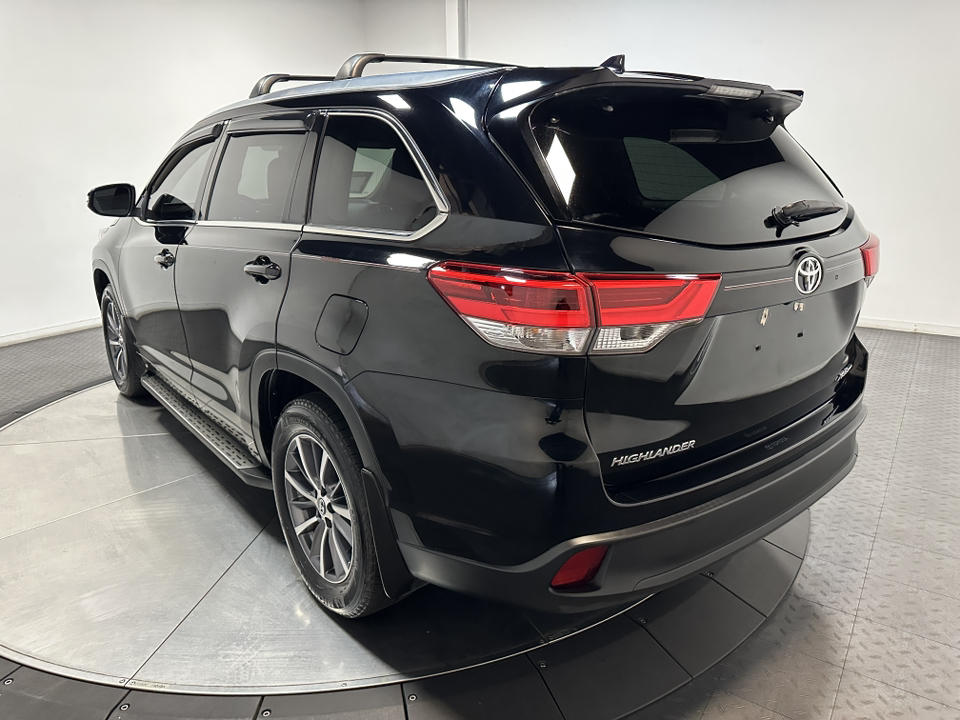 2018 Toyota Highlander XLE 9