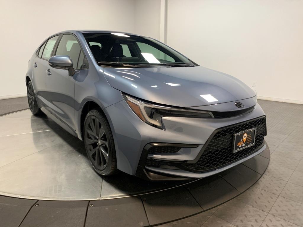 2025 Toyota Corolla SE 2