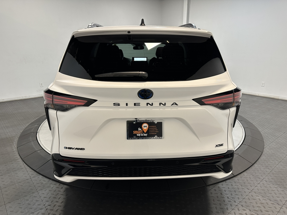 2025 Toyota Sienna XSE 7