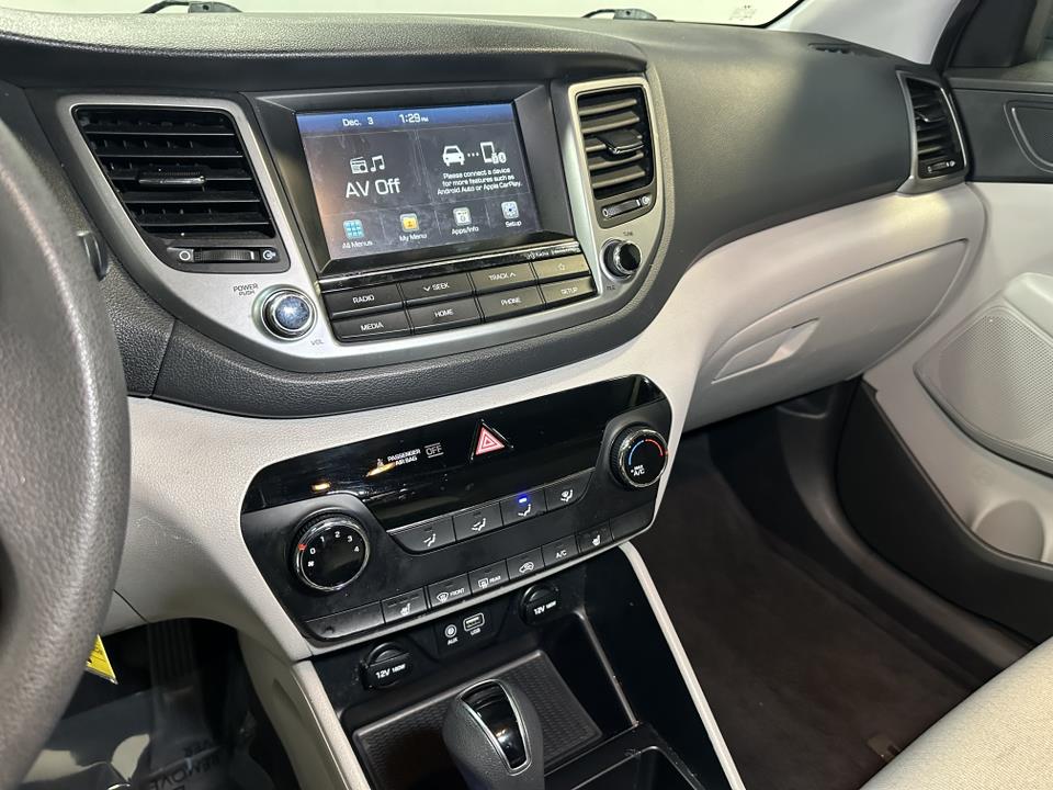 2018 Hyundai Tucson SEL 28