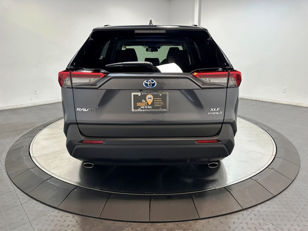 2024 Toyota RAV4 Hybrid XLE Premium 7