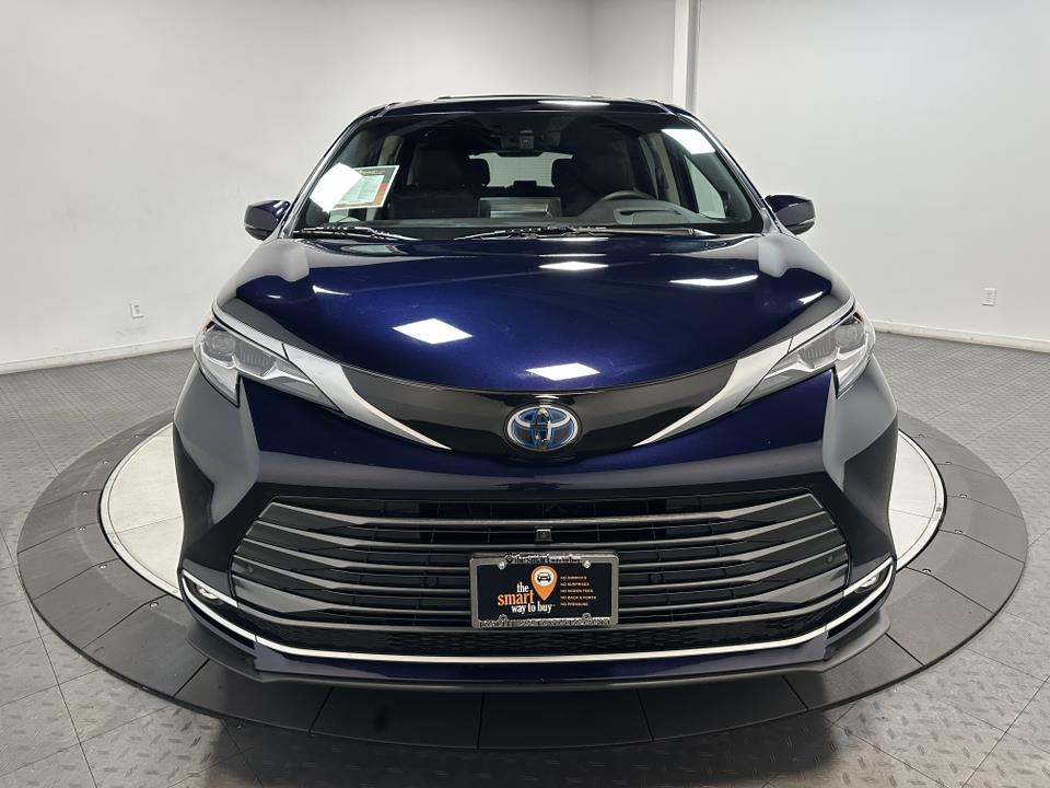 2022 Toyota Sienna Platinum 4