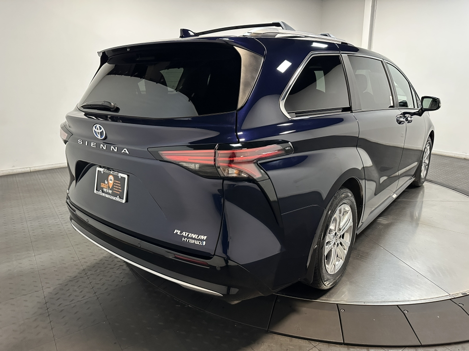 2022 Toyota Sienna Platinum 13