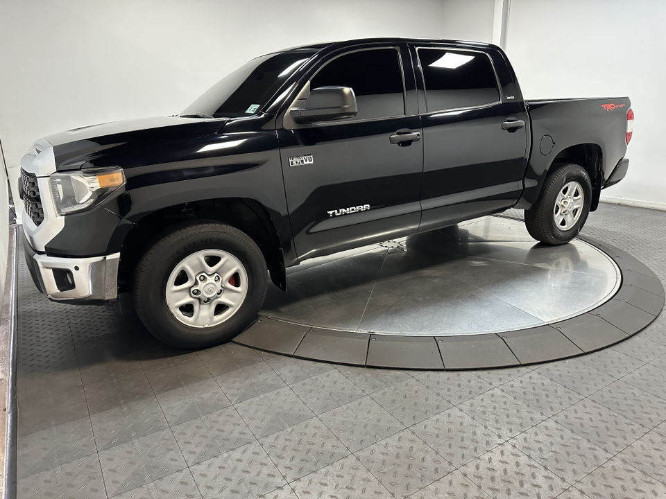 2021 Toyota Tundra 4WD SR5 8