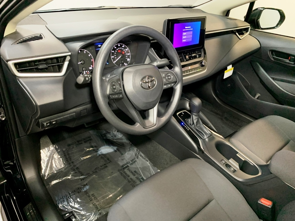 2025 Toyota Corolla LE 14