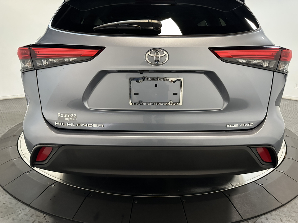 2021 Toyota Highlander XLE 12