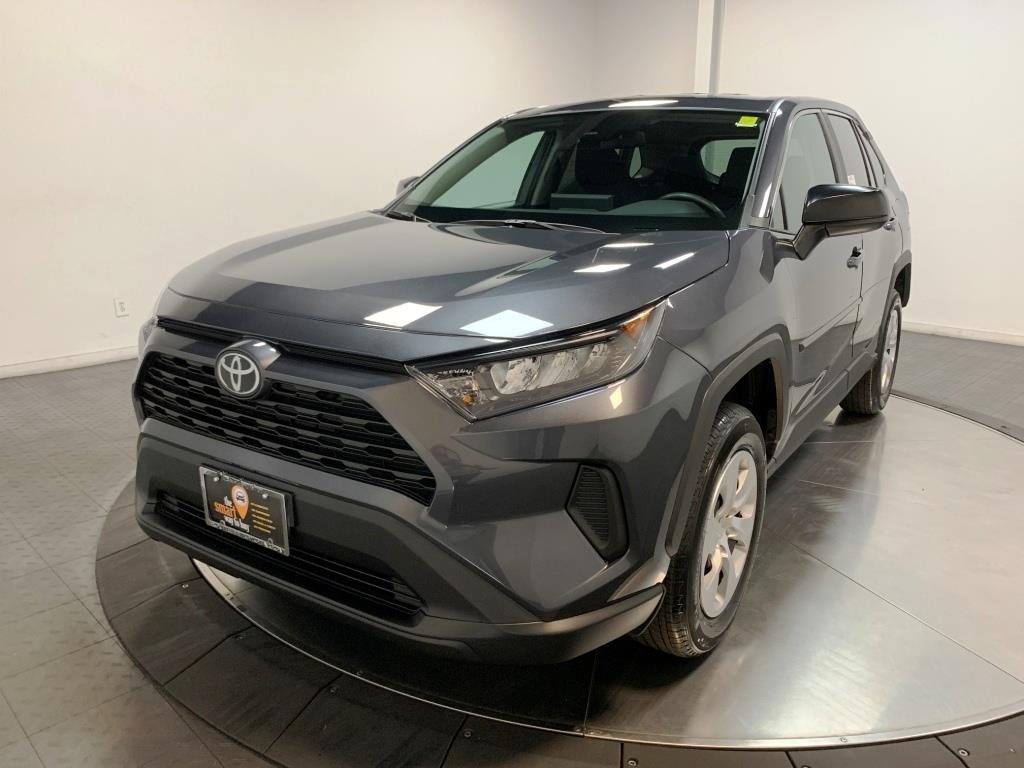 2025 Toyota RAV4 LE 4