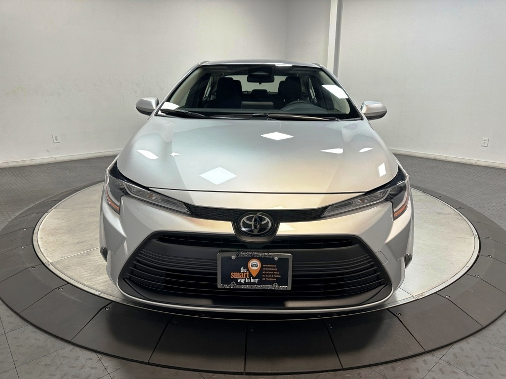 2025 Toyota Corolla LE 3