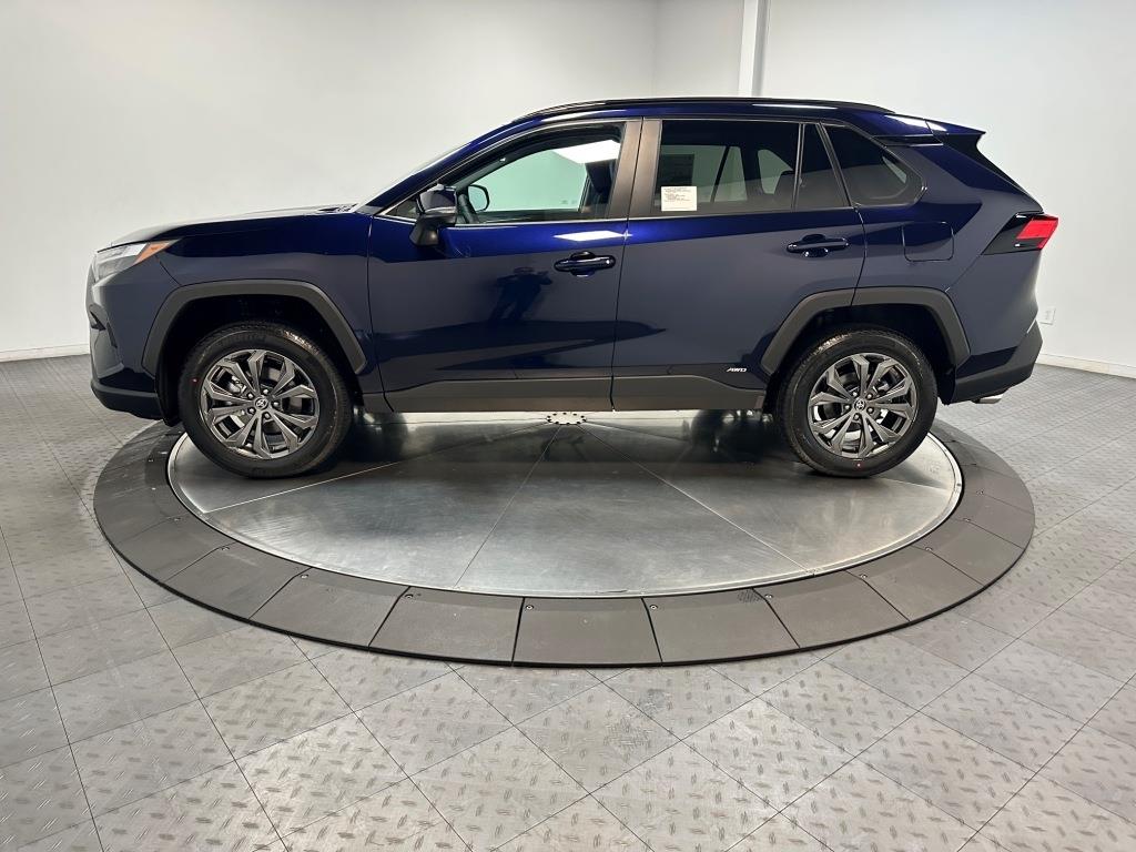 2025 Toyota RAV4 Hybrid XLE Premium 5