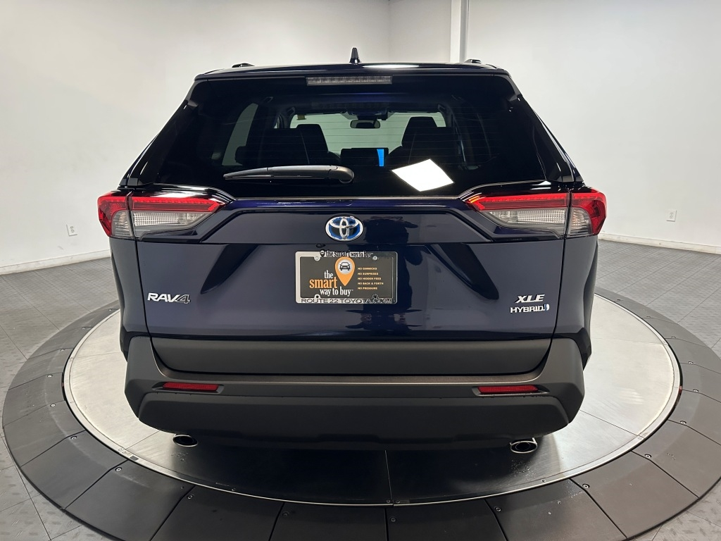 2025 Toyota RAV4 Hybrid XLE Premium 7