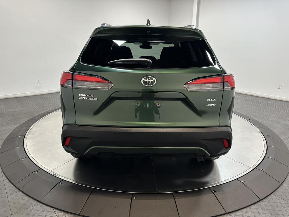 2022 Toyota Corolla Cross XLE 11