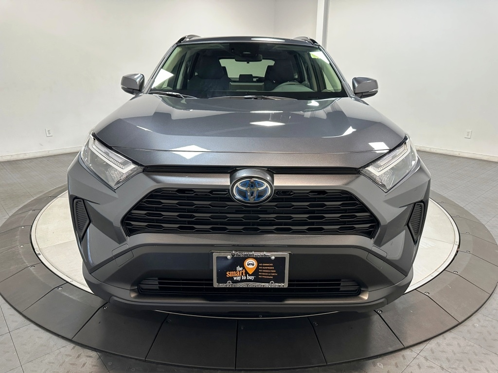 2025 Toyota RAV4 Hybrid XLE 3