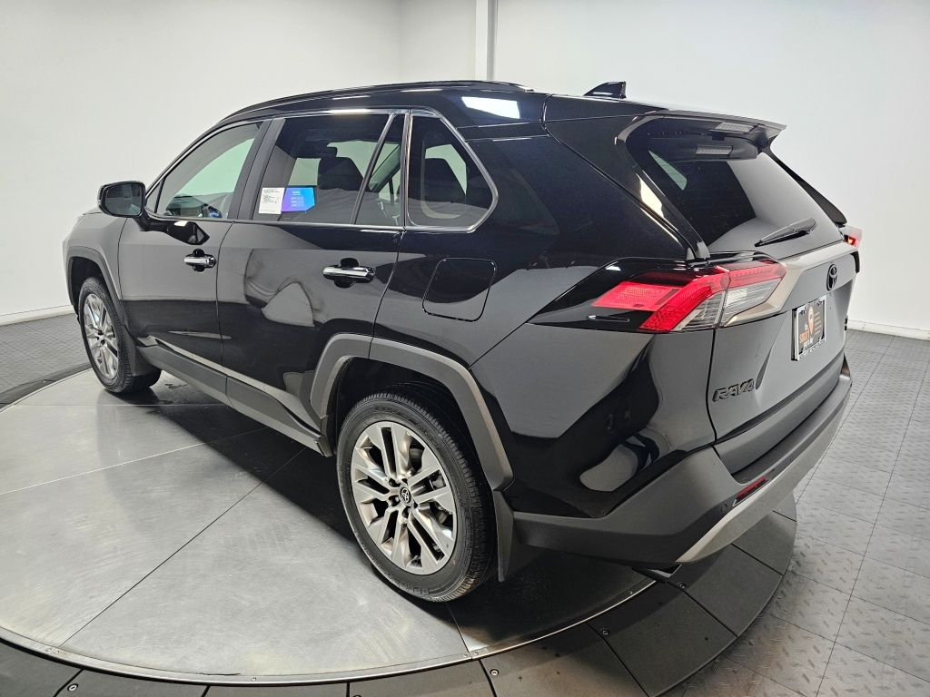 2025 Toyota RAV4 Limited 6