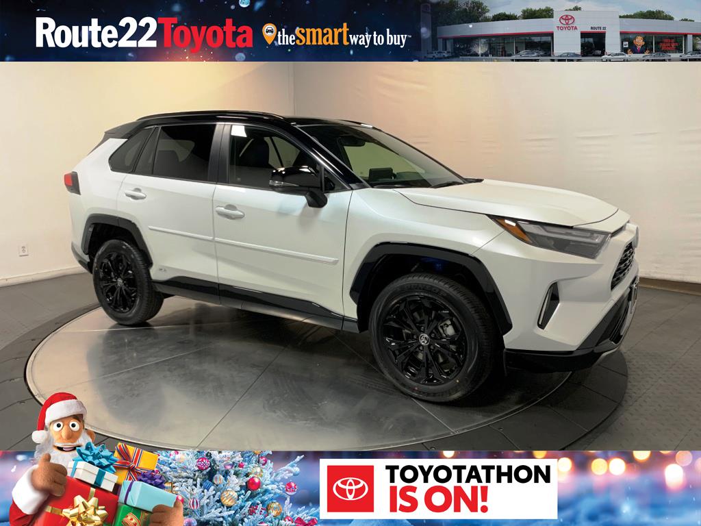 2025 Toyota RAV4 Hybrid XSE 1