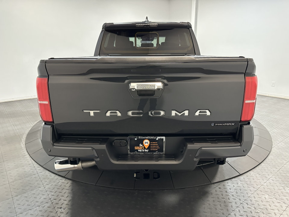 2024 Toyota Tacoma 4WD Limited Hybrid 7