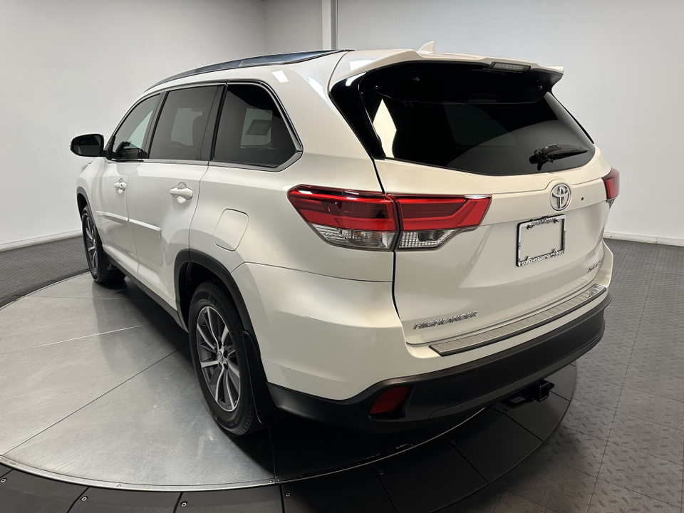 2019 Toyota Highlander XLE 9