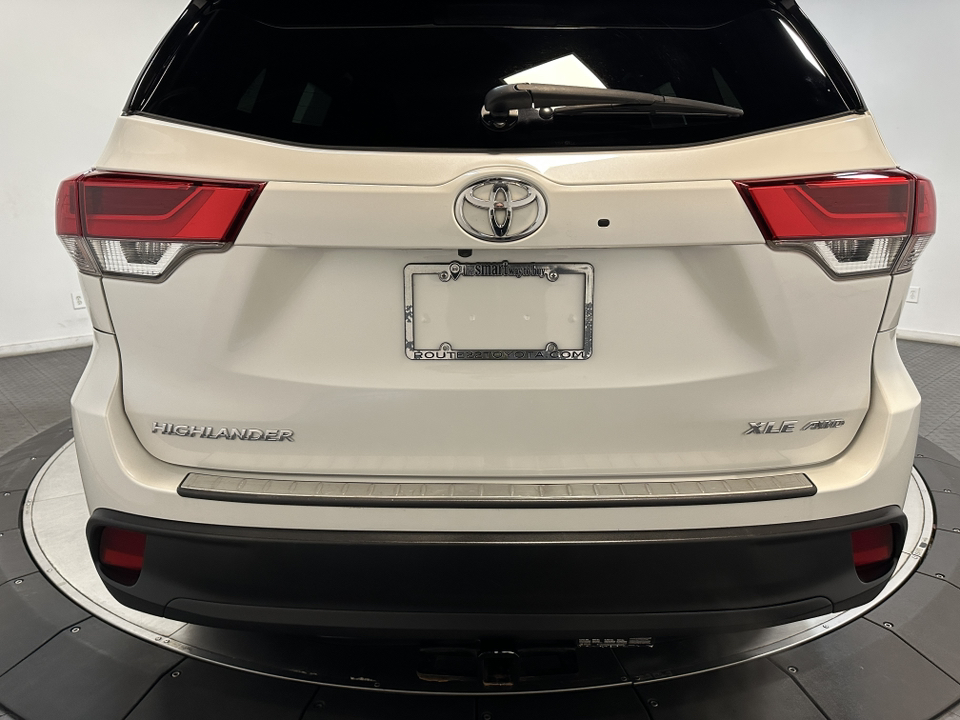 2019 Toyota Highlander XLE 12