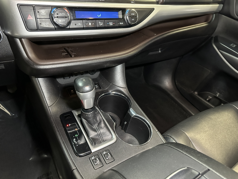 2019 Toyota Highlander XLE 29