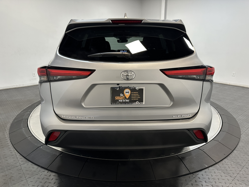 2022 Toyota Highlander XLE 11