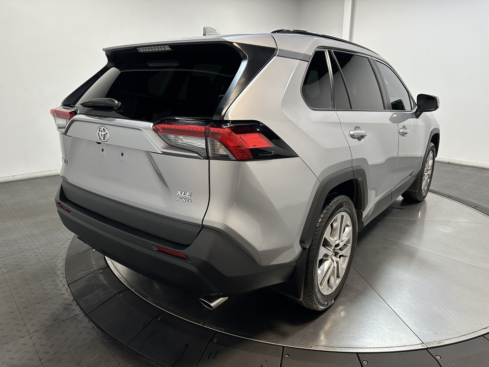 2024 Toyota RAV4 XLE Premium 13