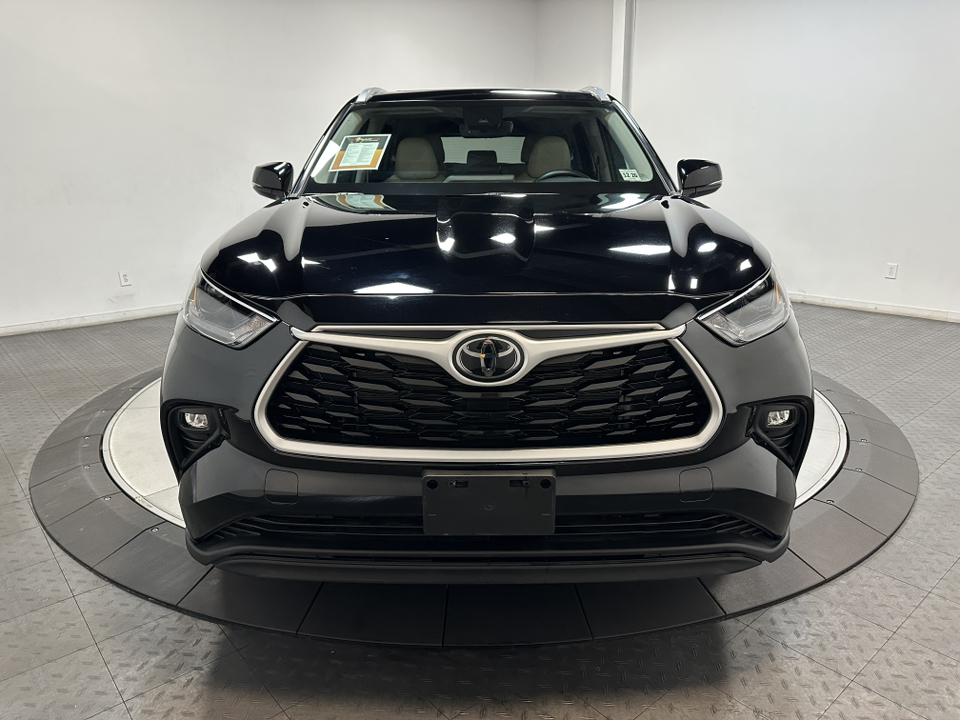 2022 Toyota Highlander XLE 4