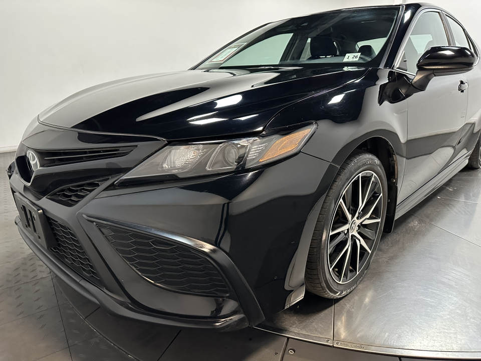 2021 Toyota Camry SE 7