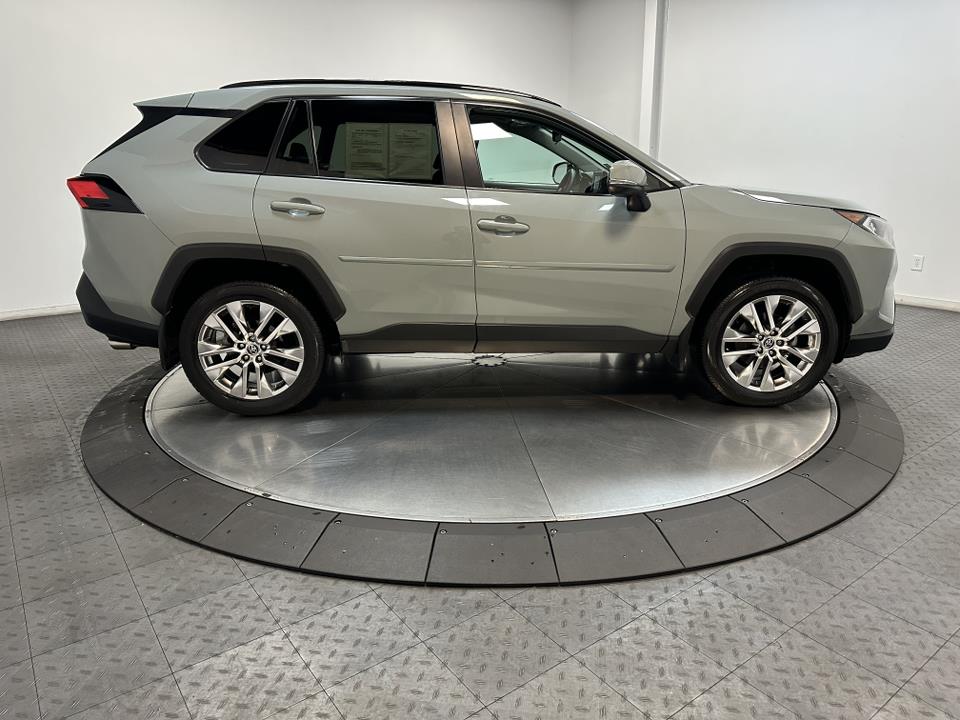 2021 Toyota RAV4 XLE Premium 15