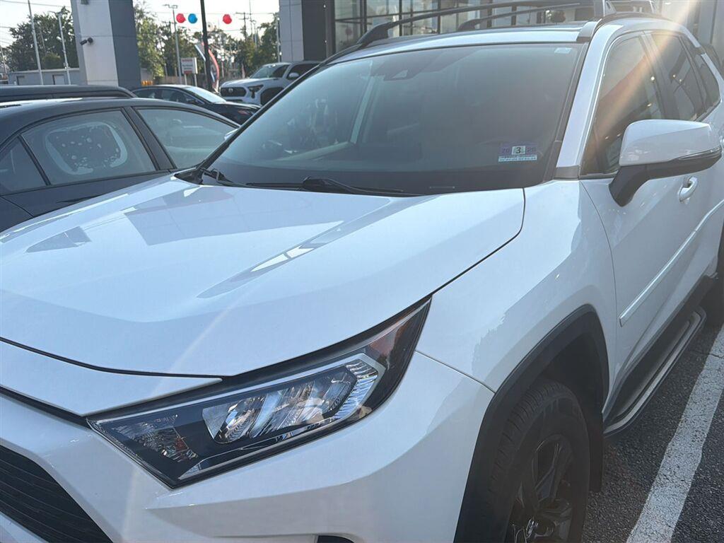 Super White 2019 Toyota RAV4 SUV / Crossover All-Wheel Drive Automatic