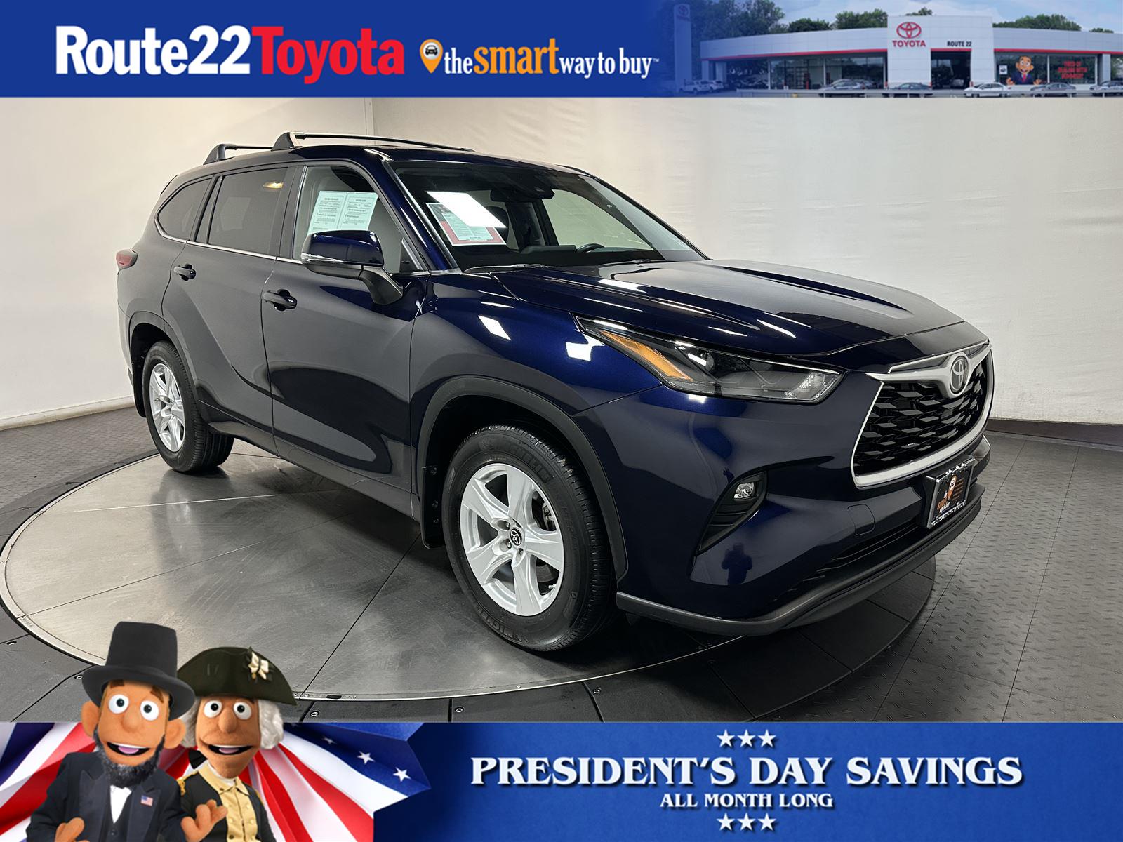 2023 Toyota Highlander LE FWD