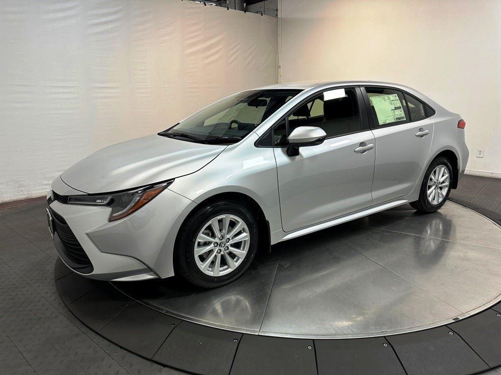 Classic Silver Metallic 2026 Toyota Corolla Sedan Front-Wheel Drive Continuously Variable Transmission