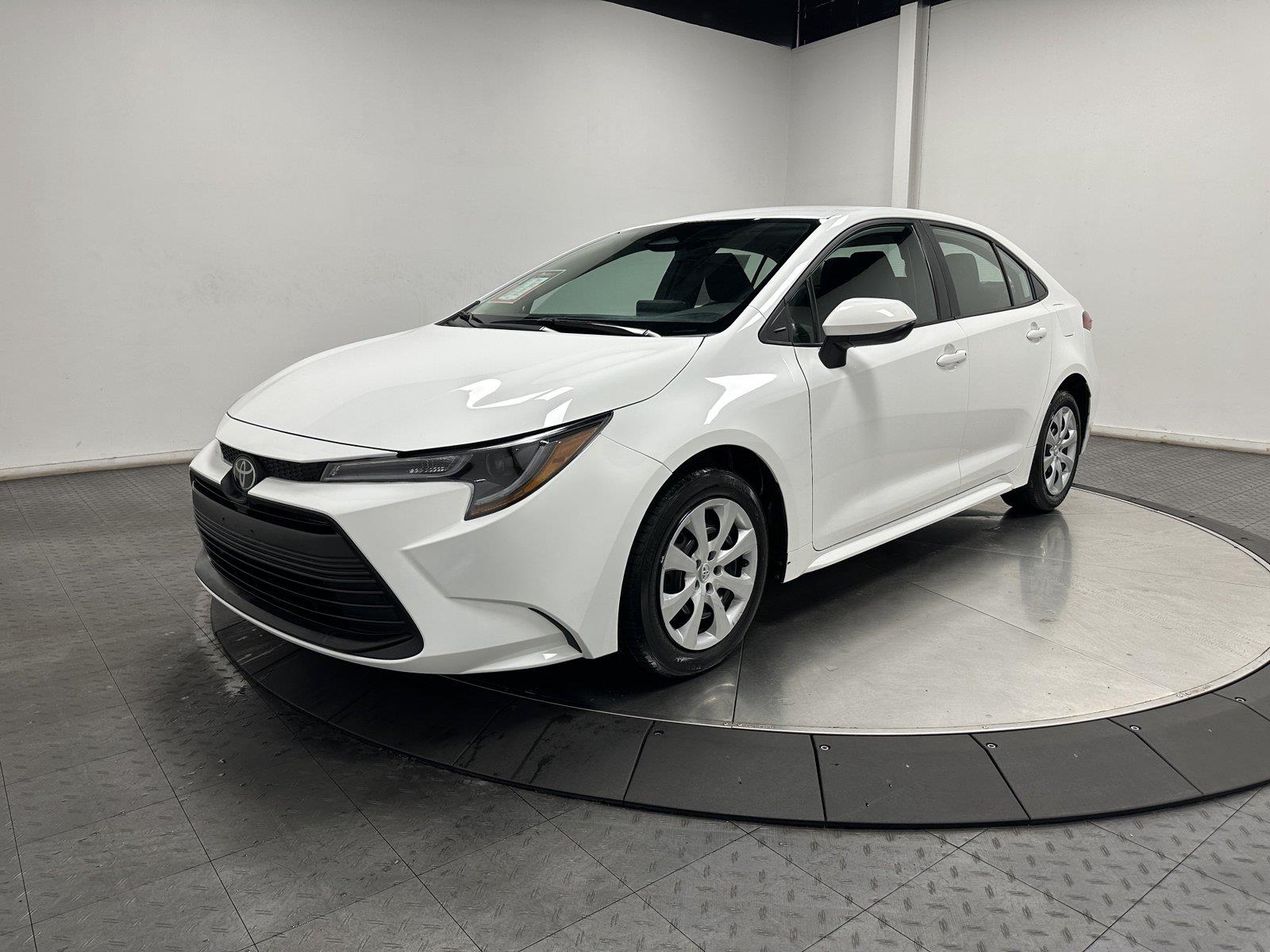 Ice Cap 2024 Toyota Corolla Sedan Front-Wheel Drive Continuously Variable Transmission