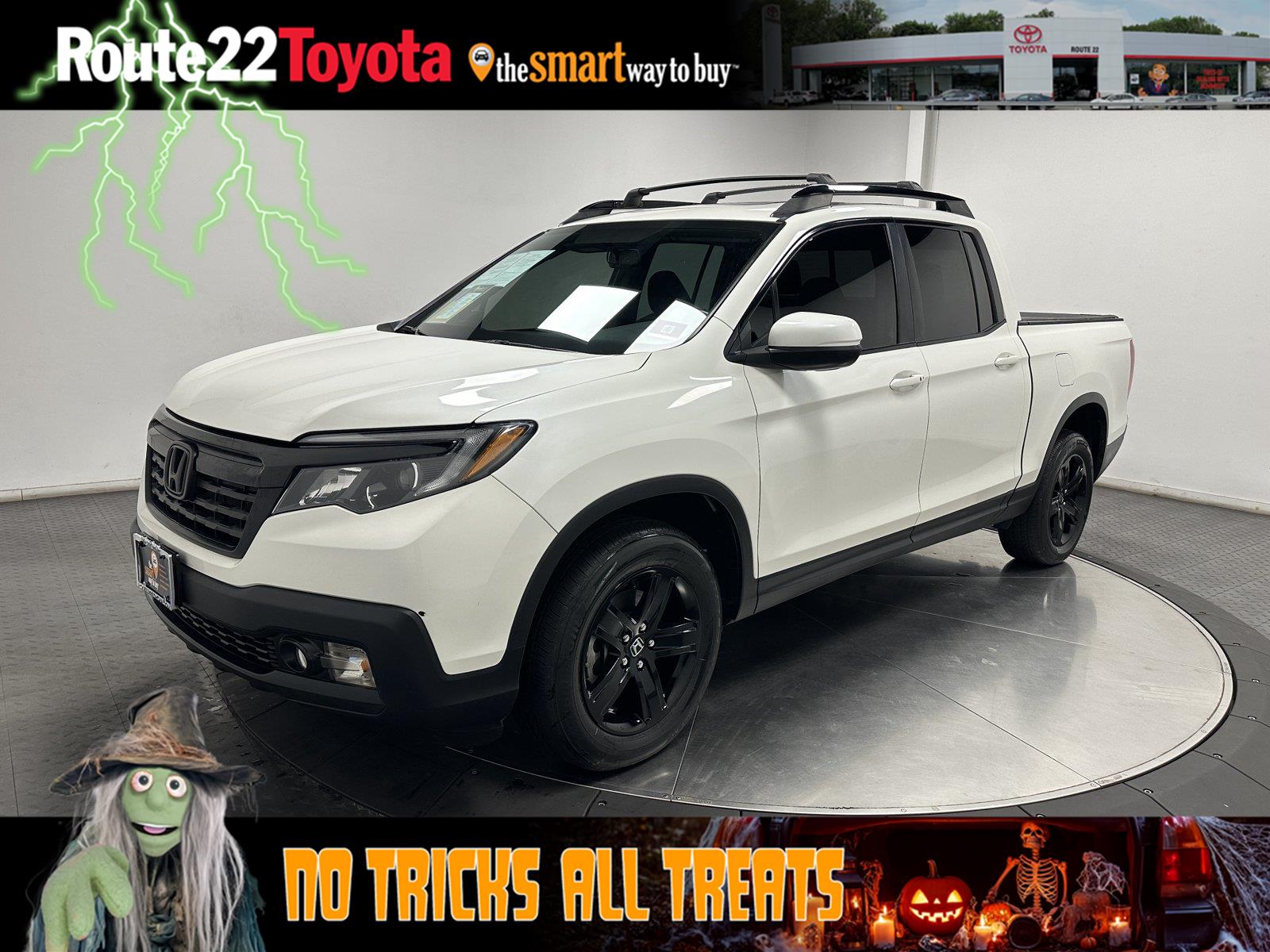 Platinum White Pearl 2019 Honda Ridgeline Pickup Truck All-Wheel Drive Automatic