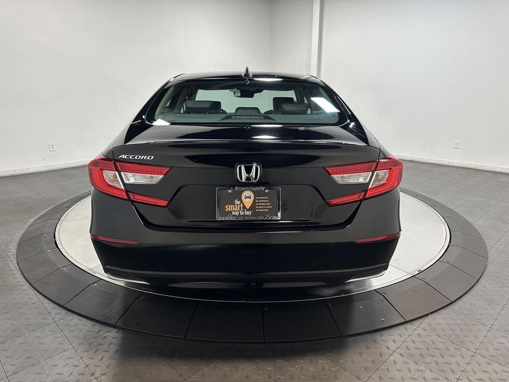 2020 Honda Accord Sedan EX-L 10
