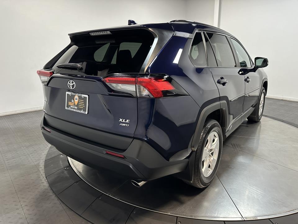 2021 Toyota RAV4 XLE 13