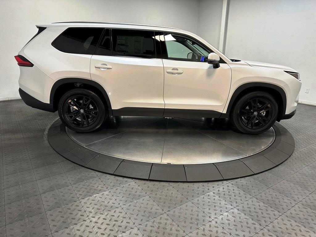 2024 Toyota Grand Highlander Platinum 9