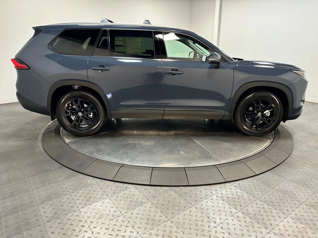 2024 Toyota Grand Highlander Platinum 9