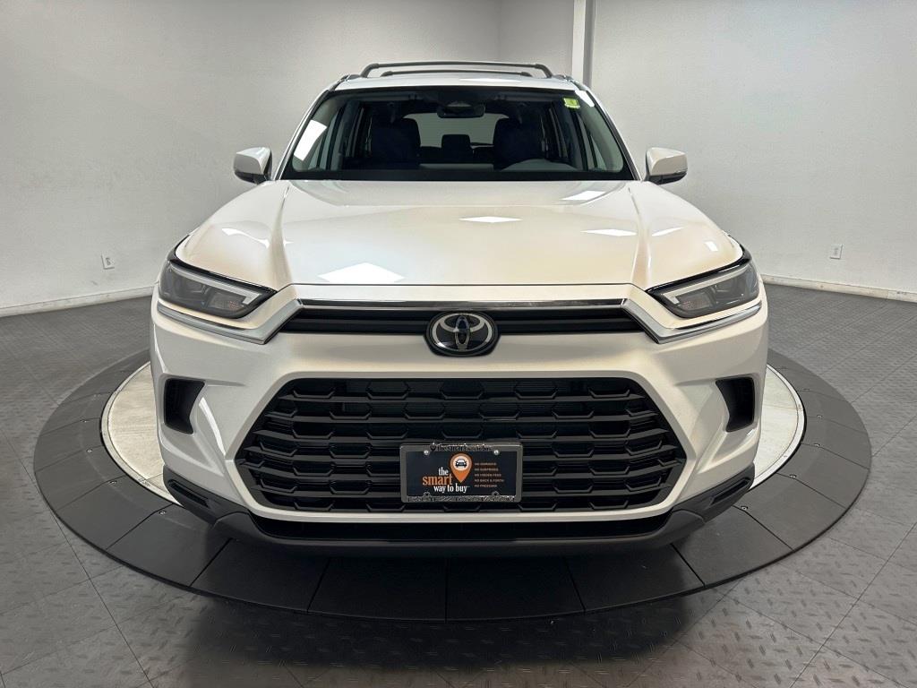 2024 Toyota Grand Highlander XLE 3