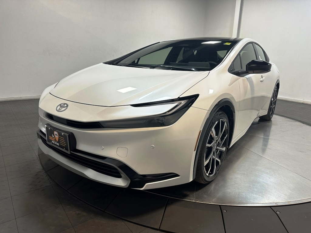 2024 Toyota Prius Prime XSE 4