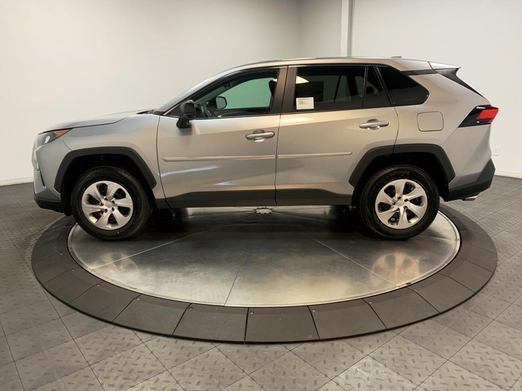 2024 Toyota RAV4 LE 6