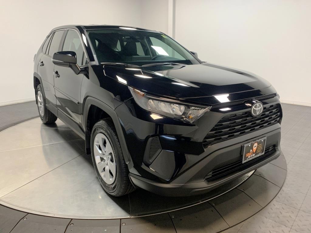 2024 Toyota RAV4 LE 2