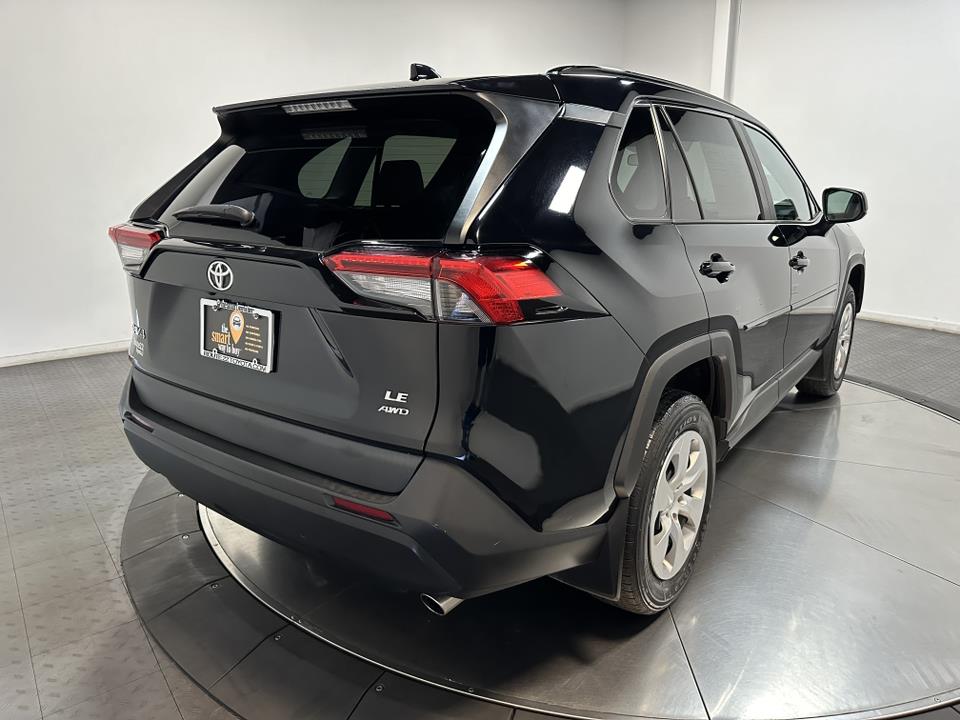 2021 Toyota RAV4 LE 13