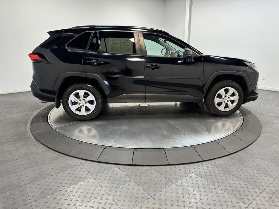 2021 Toyota RAV4 LE 15