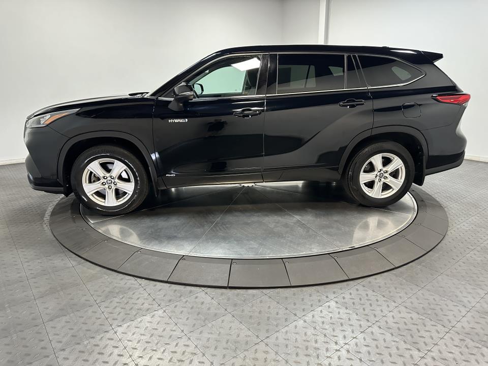 2020 Toyota Highlander Hybrid LE 8