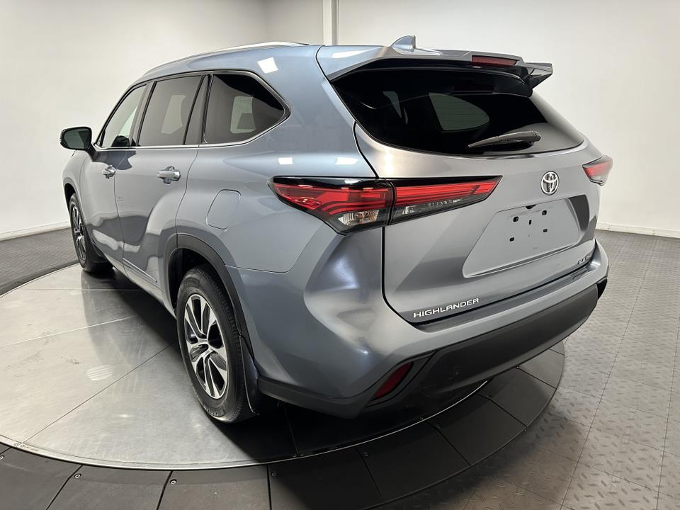 2020 Toyota Highlander XLE 9