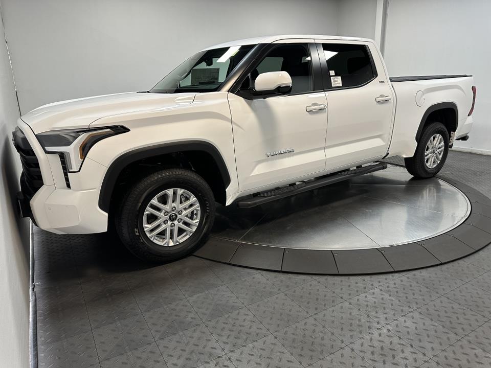 2024 Toyota Tundra 4WD SR5 5