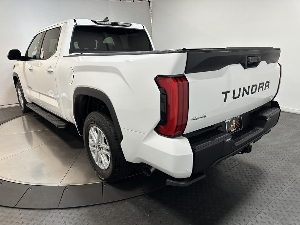 2024 Toyota Tundra 4WD SR5 7