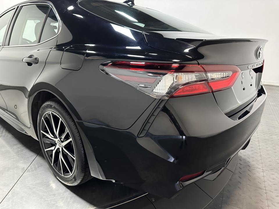 2023 Toyota Camry SE 10