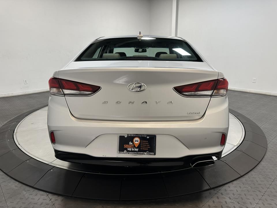 2018 Hyundai Sonata Limited 11