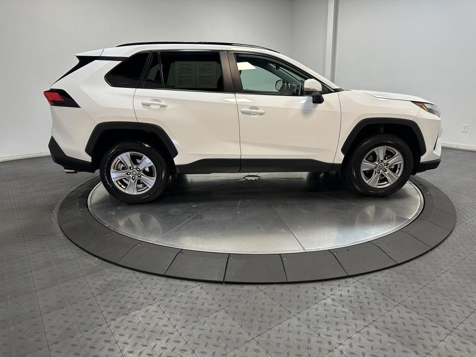 2023 Toyota RAV4 XLE 15